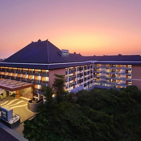 Fairfield By Marriott Bali Kuta Sunset Road Hotel Exterior photo